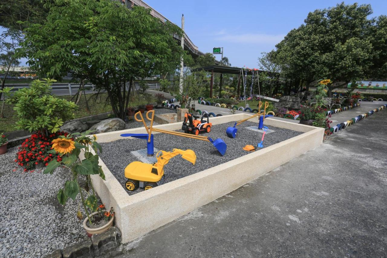 Sweetheart Homestay Luodong Exterior photo